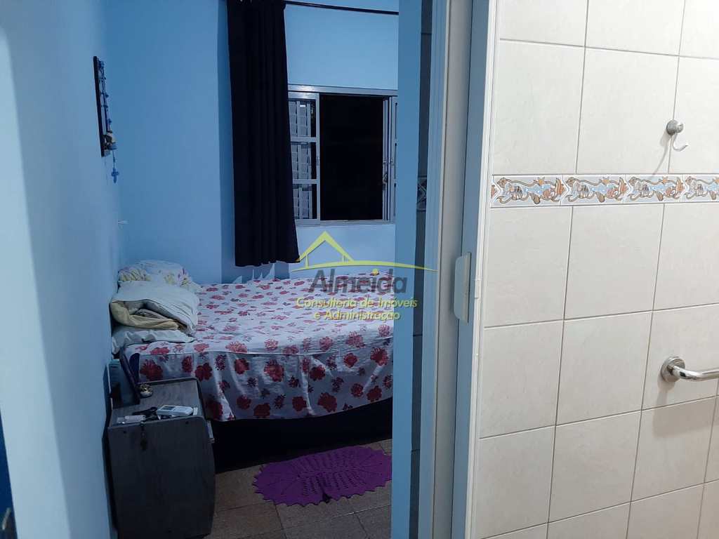 Casa em Cubatão, no bairro Vila Nova