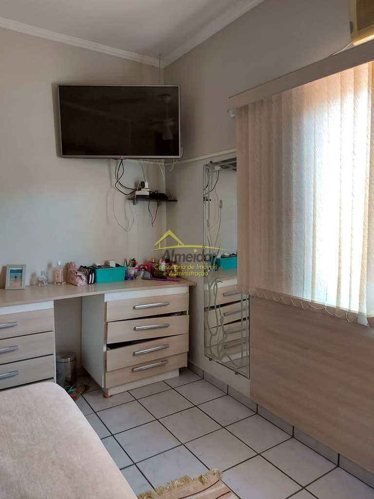 Sobrado em Cubatão, no bairro Vila Ponte Nova