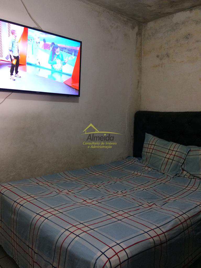 Casa em Cubatão, no bairro Vila Ponte Nova