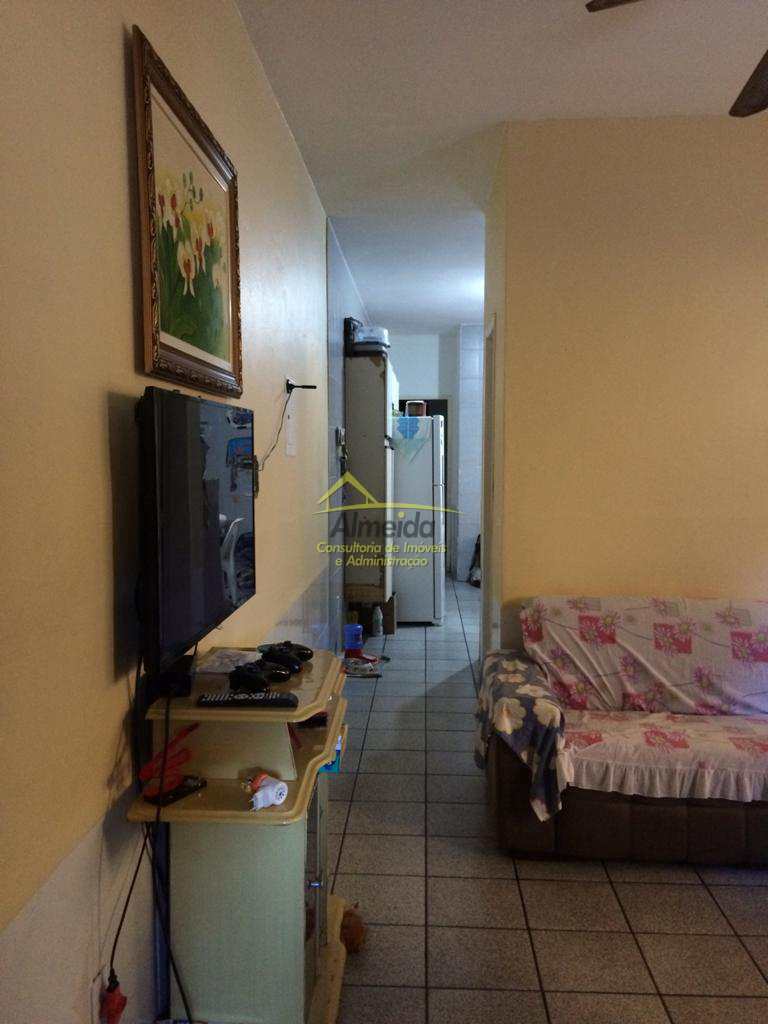 Casa em Cubatão, no bairro Vila Ponte Nova