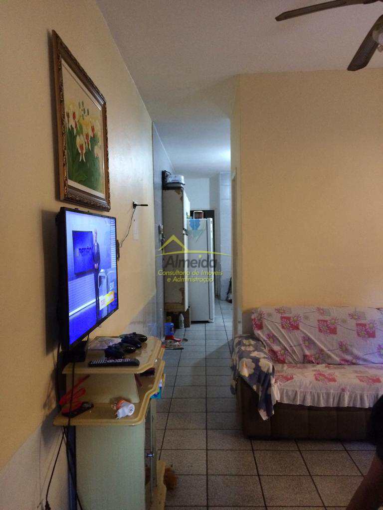 Casa em Cubatão, no bairro Vila Ponte Nova