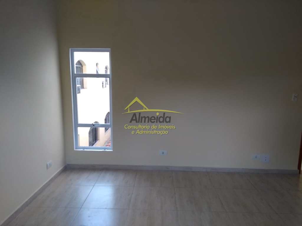 Casa em Cubatão, no bairro Vila Ponte Nova