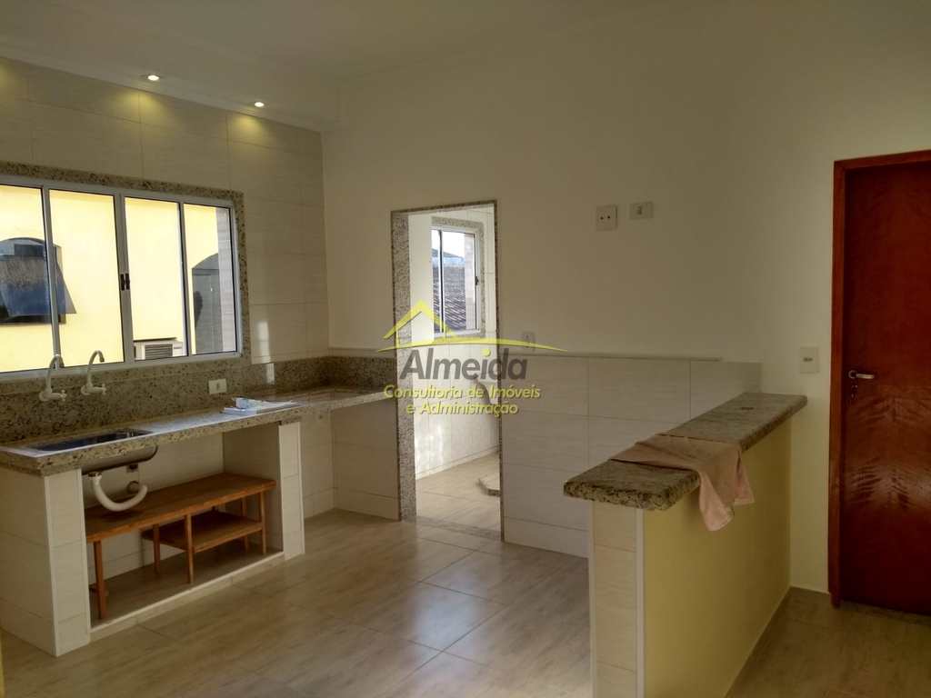 Casa em Cubatão, no bairro Vila Ponte Nova