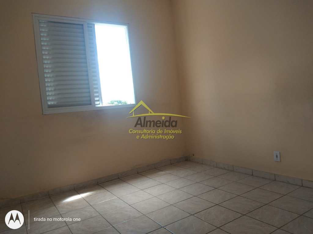 Apartamento em Cubatão, no bairro Jardim Casqueiro