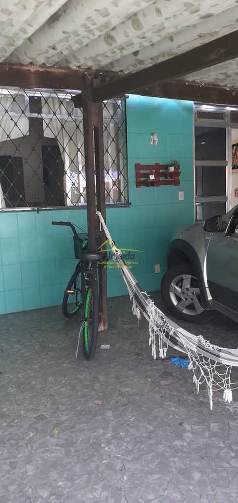 Casa em Cubatão, no bairro Jardim São Francisco