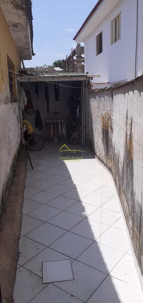 Casa em Cubatão, no bairro Jardim São Francisco