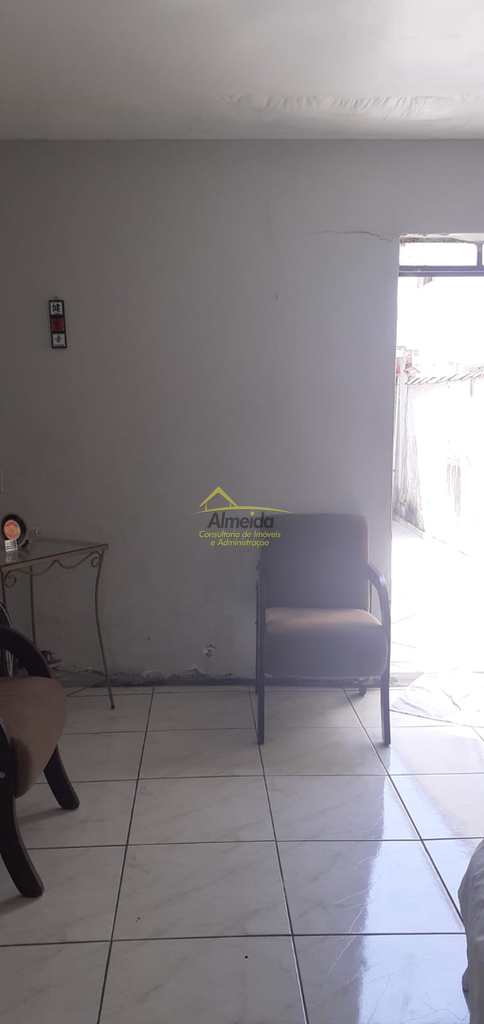 Casa em Cubatão, no bairro Jardim São Francisco