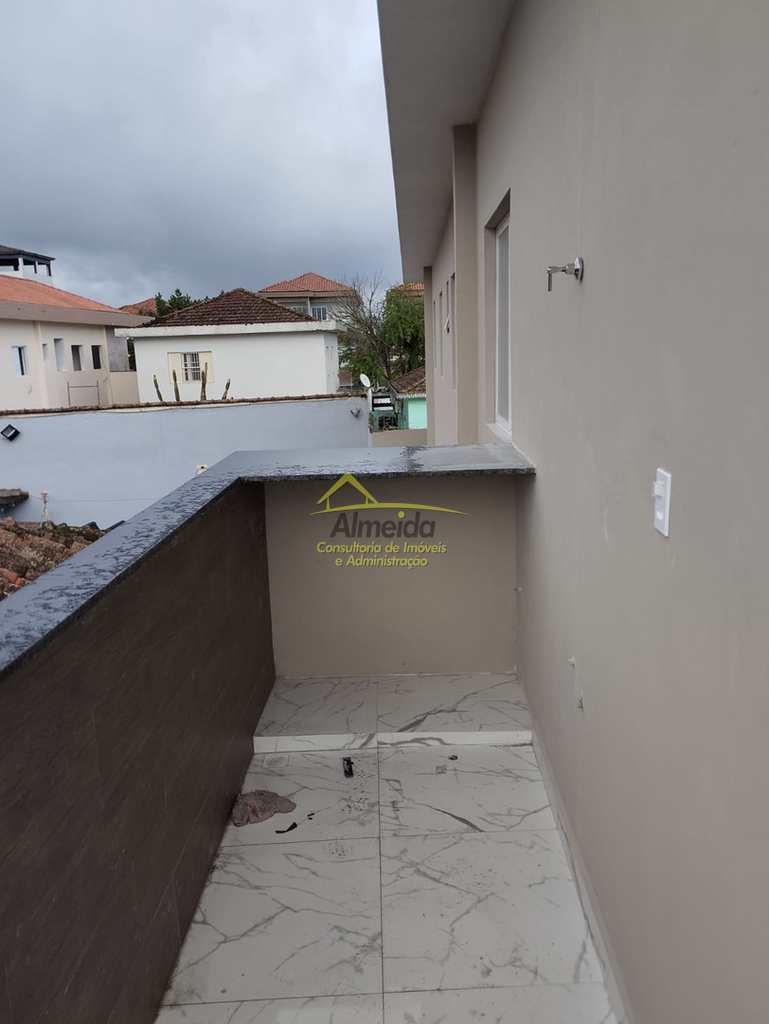 Casa em Cubatão, no bairro Jardim Casqueiro