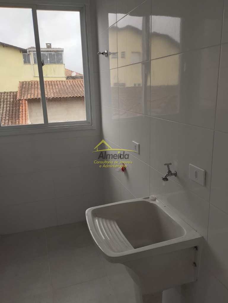 Casa em Cubatão, no bairro Jardim Casqueiro