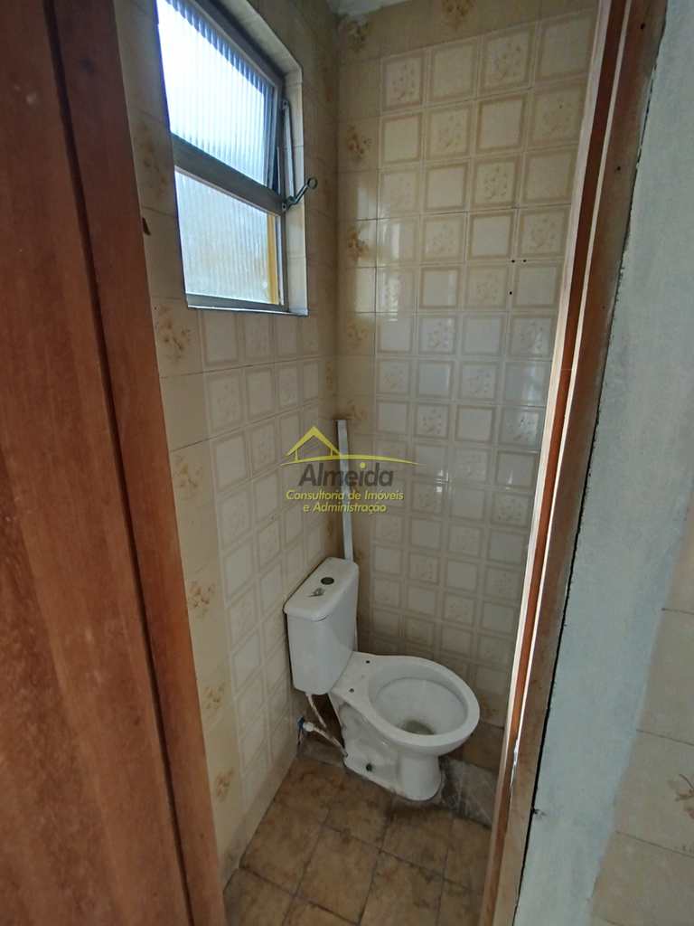 Casa em Cubatão, no bairro Vila Nova