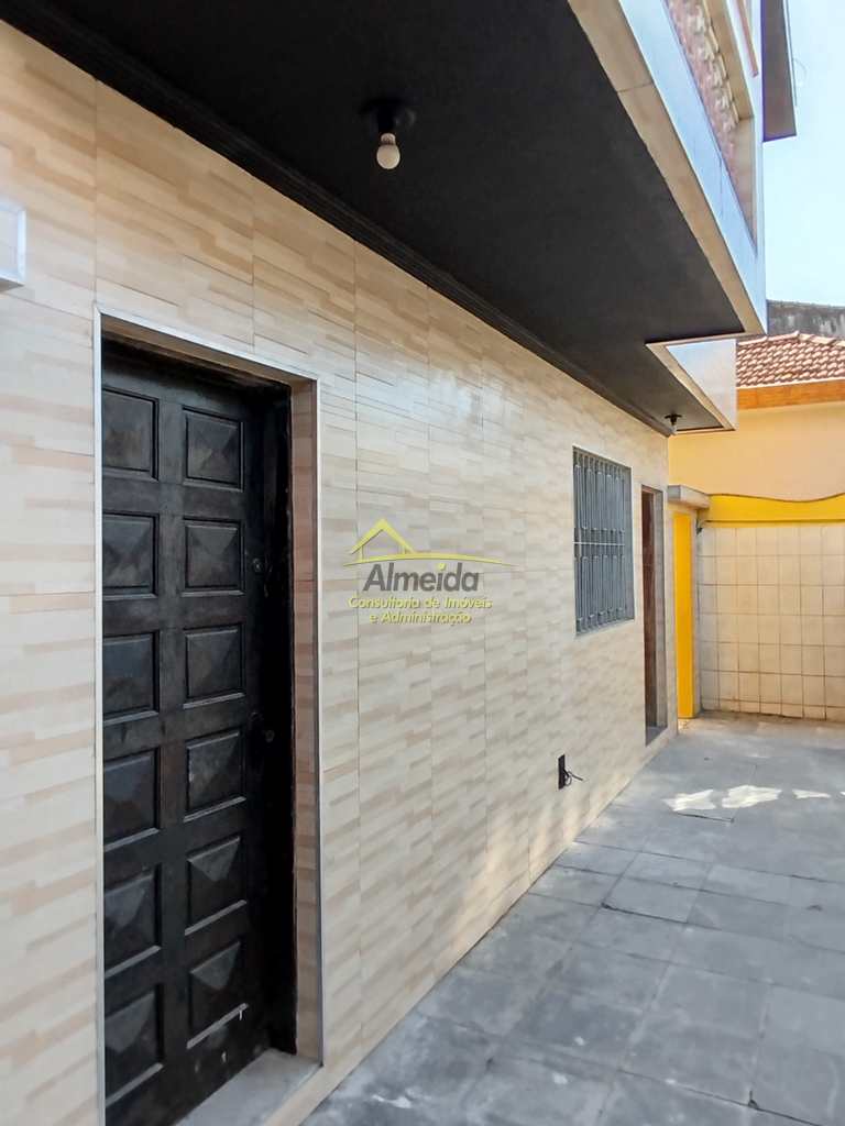Casa em Cubatão, no bairro Vila Nova