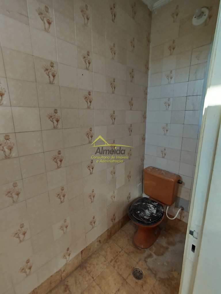 Casa em Cubatão, no bairro Vila Nova