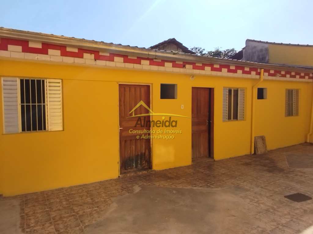 Casa em Cubatão, no bairro Vila Nova