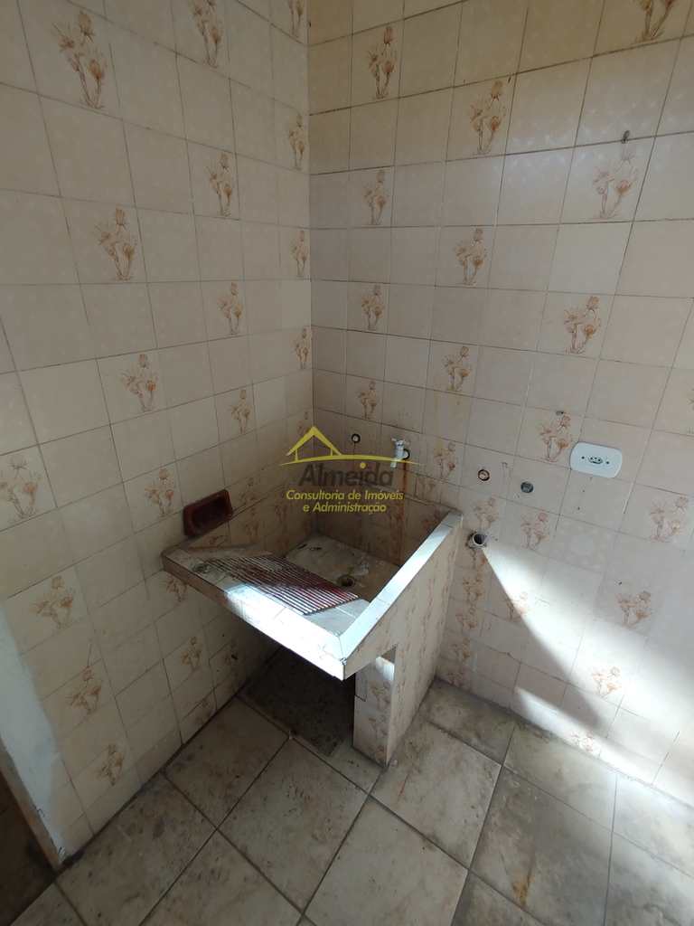 Casa em Cubatão, no bairro Vila Nova