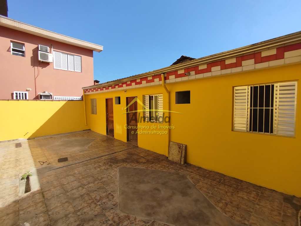 Casa em Cubatão, no bairro Vila Nova