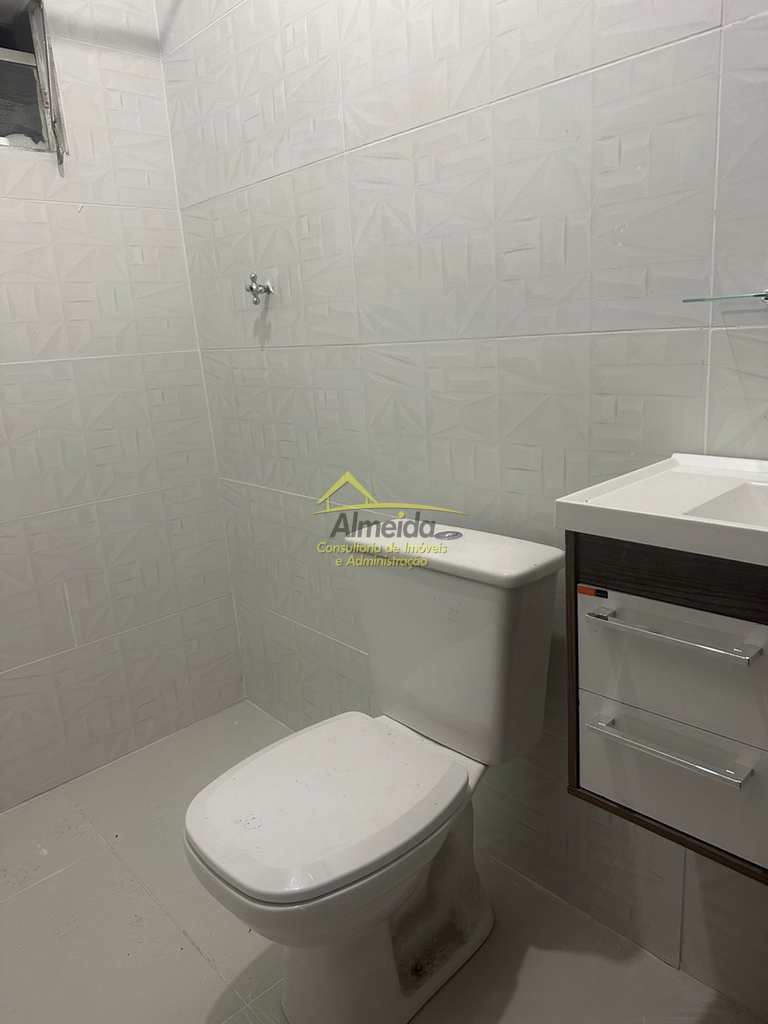 Casa em Cubatão, no bairro Jardim Costa E Silva