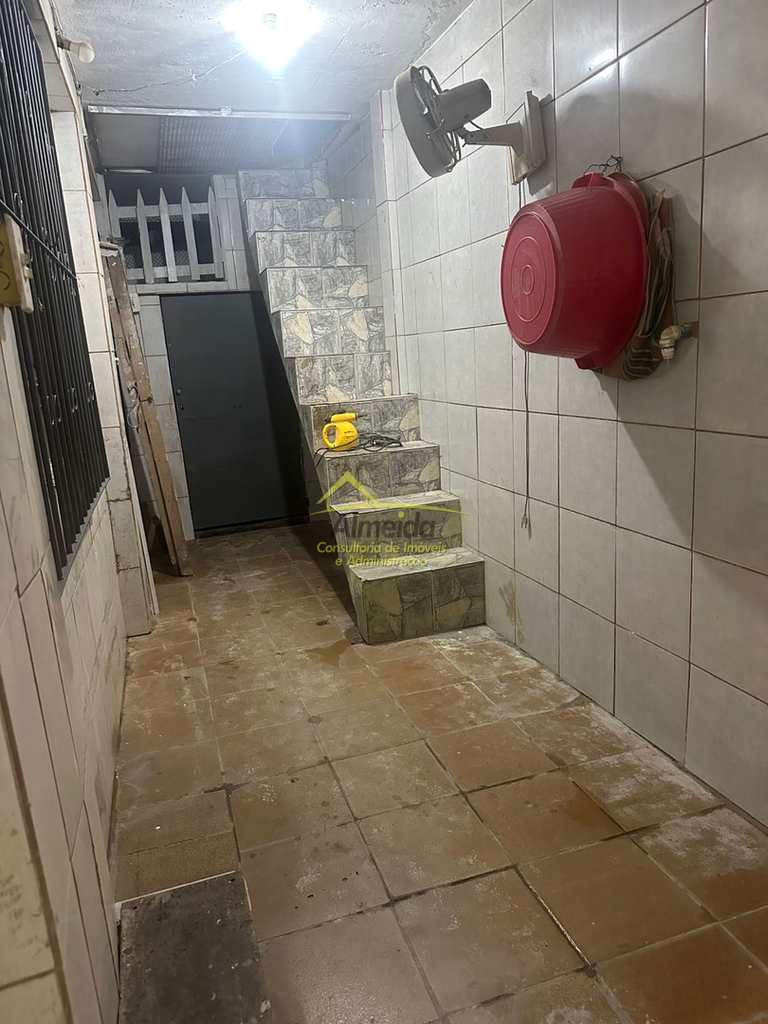 Casa em Cubatão, no bairro Jardim Costa E Silva