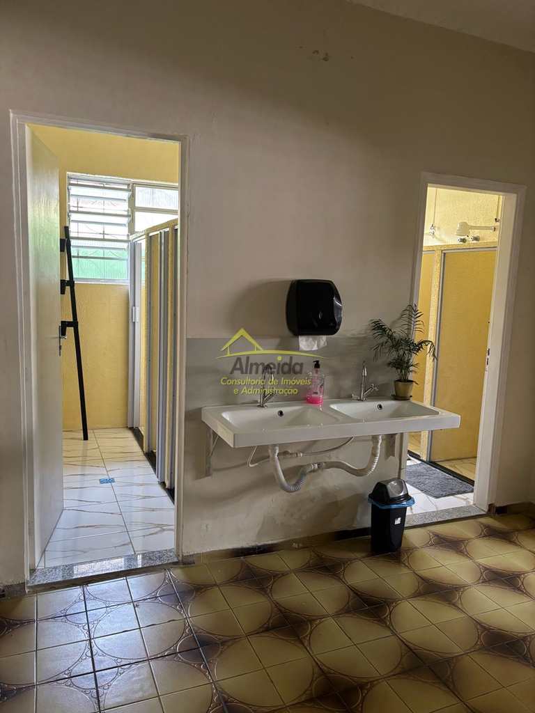 Casa Comercial em Cubatão, no bairro Vila Paulista