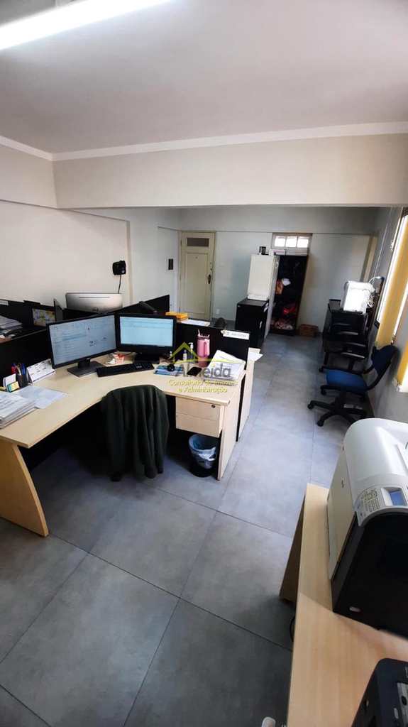 Sala Comercial em Santos, no bairro Centro