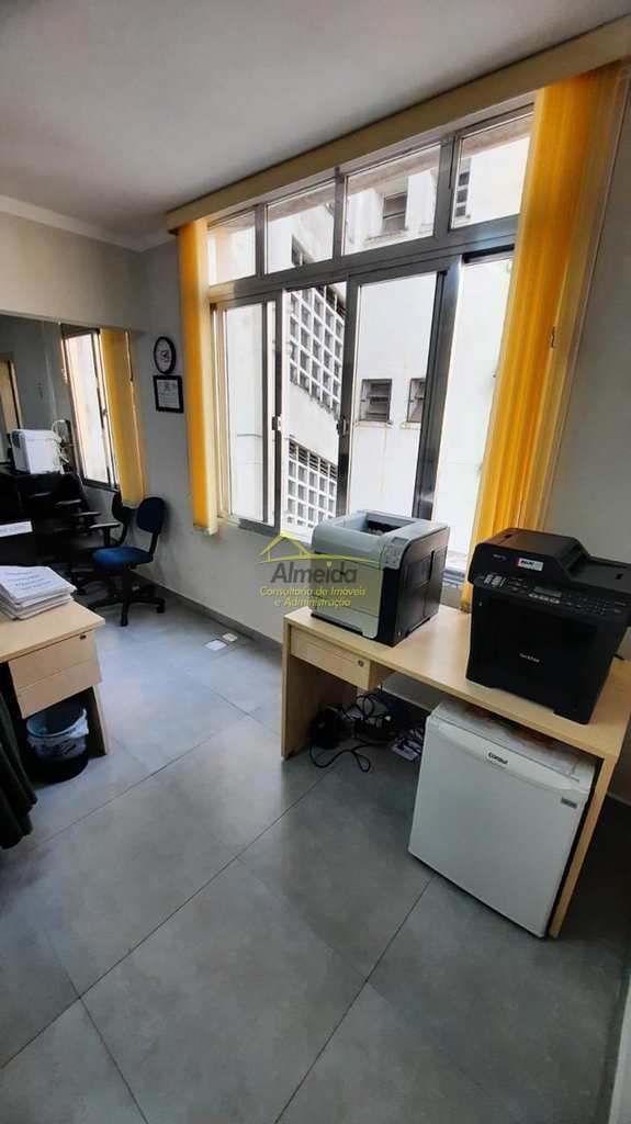Sala Comercial em Santos, no bairro Centro