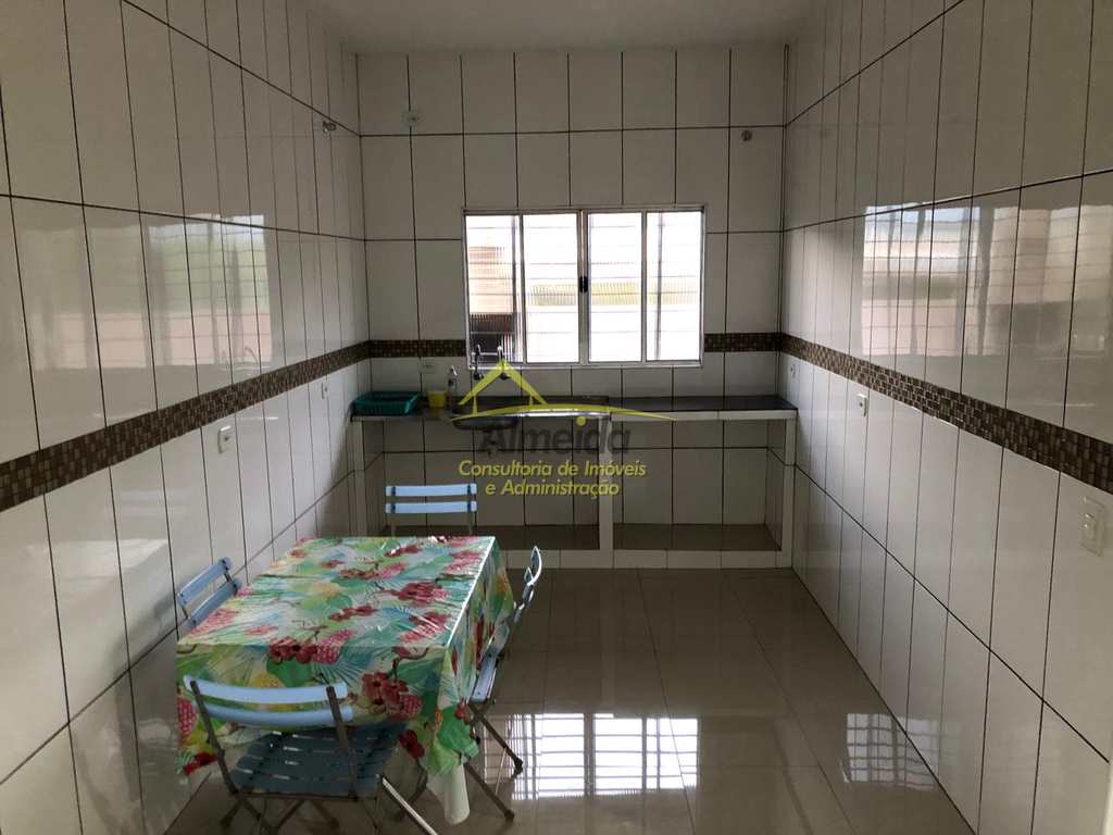 Casa em Cubatão, no bairro Vila Nova