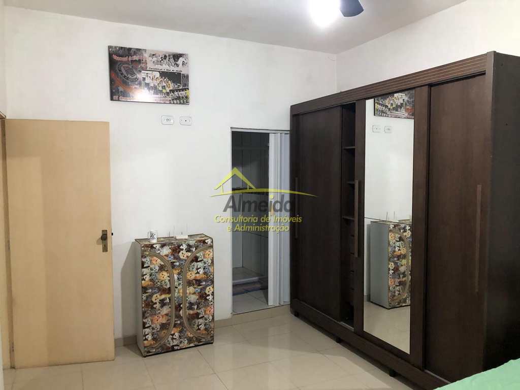 Casa em Cubatão, no bairro Vila Nova