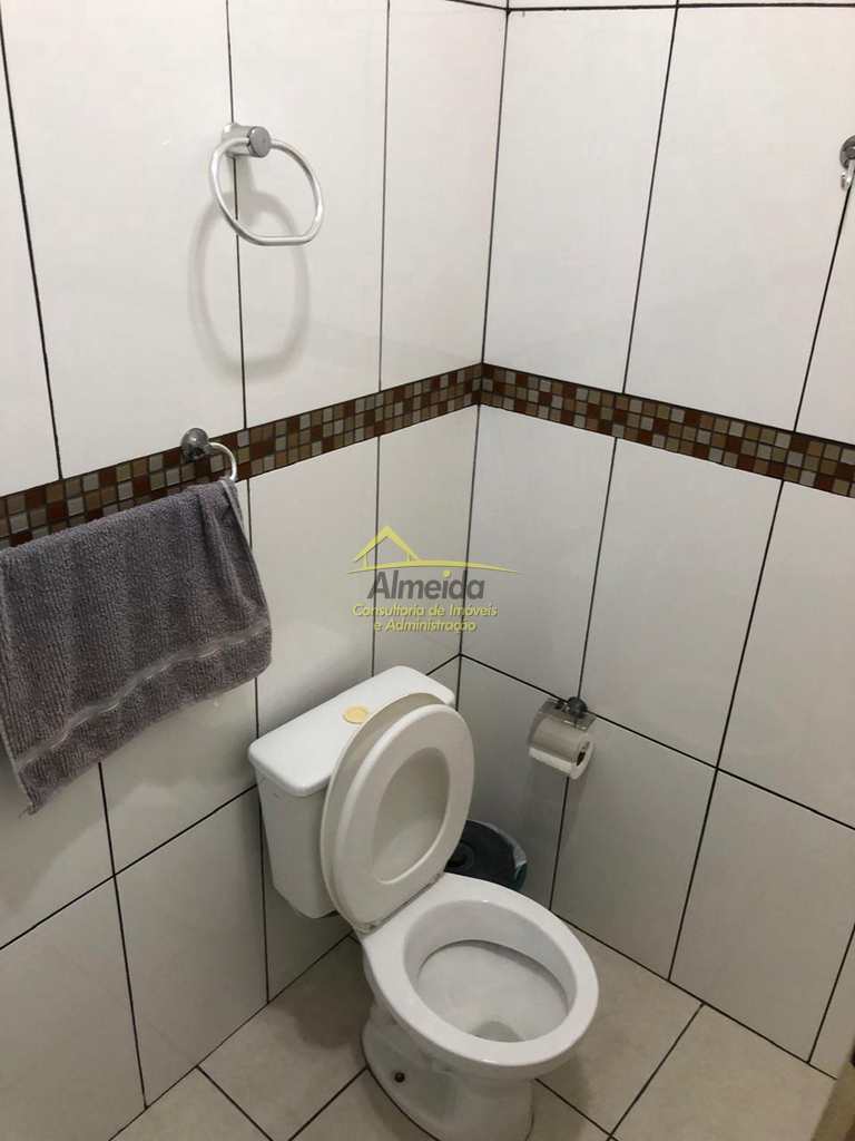 Casa em Cubatão, no bairro Vila Nova