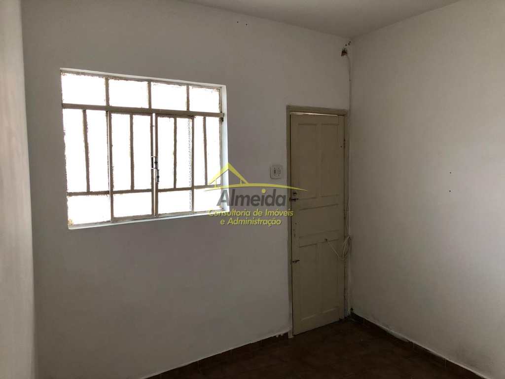 Casa em Cubatão, no bairro Vila Santa Rosa