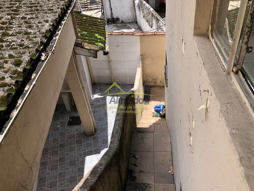 Casa em Cubatão, no bairro Vila Santa Rosa