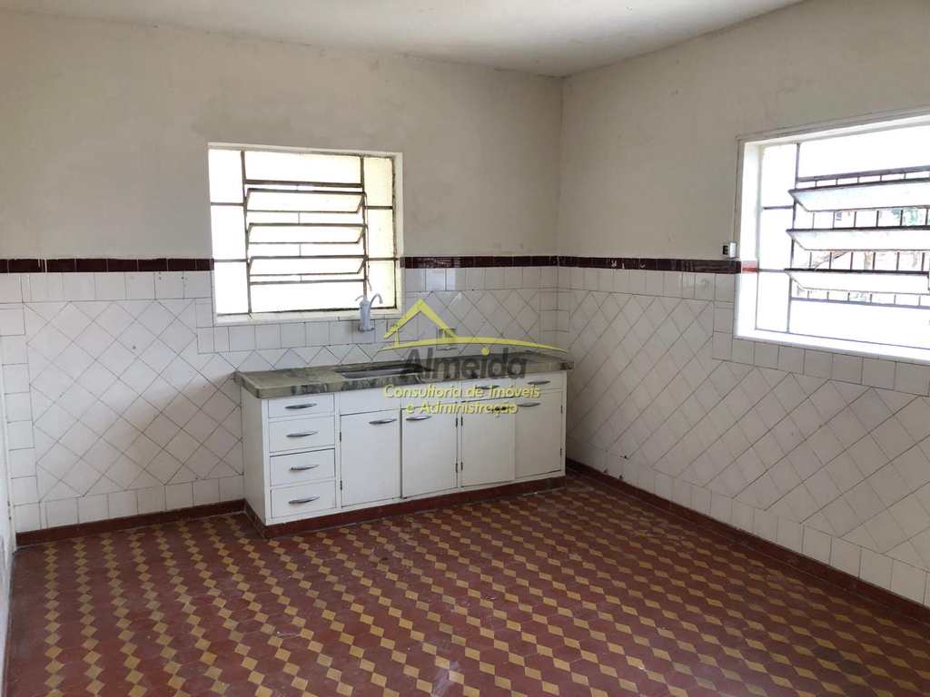 Casa em Cubatão, no bairro Vila Santa Rosa