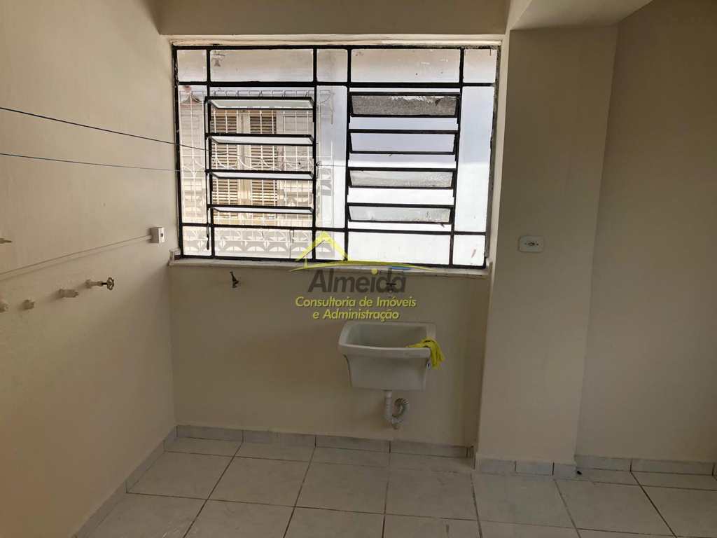 Casa em Cubatão, no bairro Vila Santa Rosa