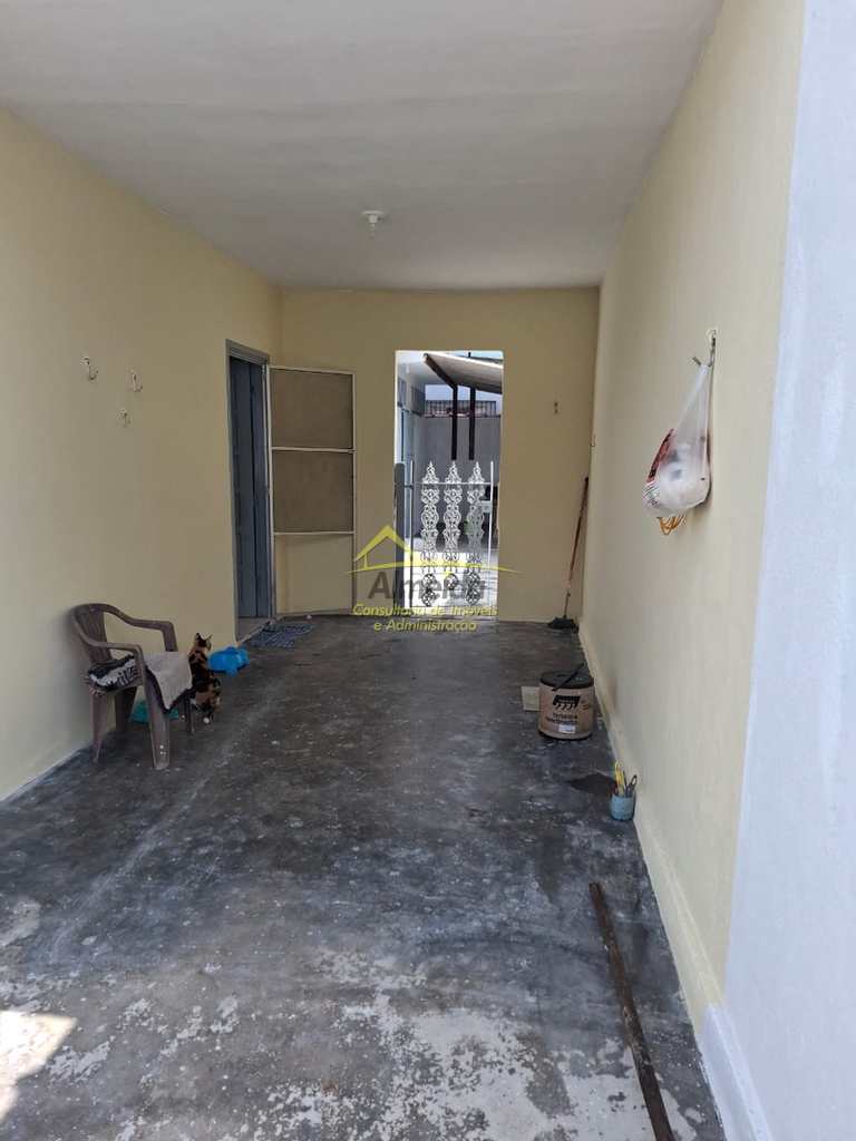 Casa em Cubatão, no bairro Vila Natal