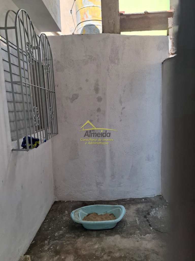 Casa em Cubatão, no bairro Vila Natal