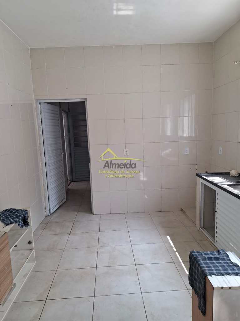 Casa em Cubatão, no bairro Vila Natal
