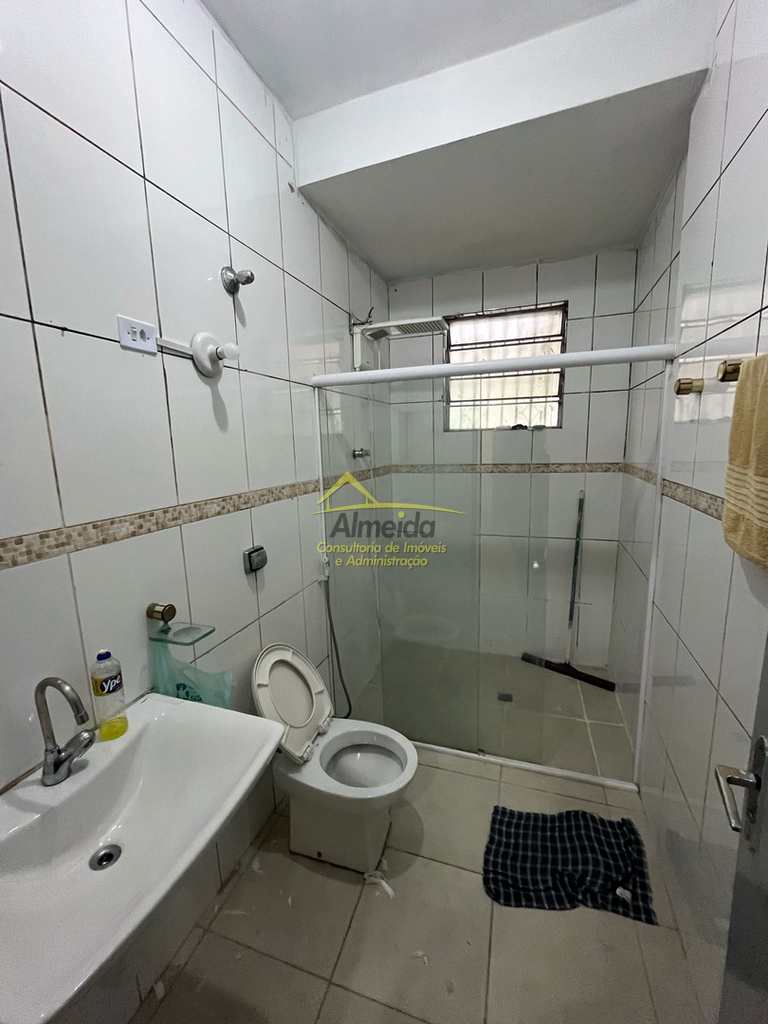 Casa em Cubatão, no bairro Vila Natal