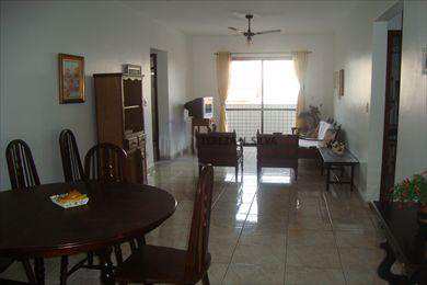 Apartamento, código 485 em Praia Grande, bairro Guilhermina