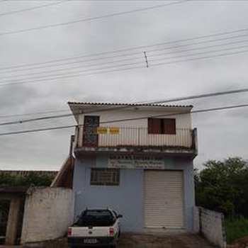 Sobrado em Pariquera-Açu, bairro Vila Rosely