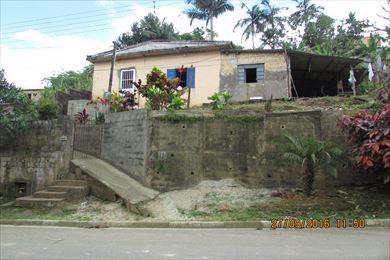 Casa, código 815 em Pariquera-Açu, bairro Vila Rosely