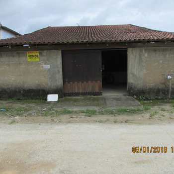 Casa em Pariquera-Açu, bairro Vila Palmira