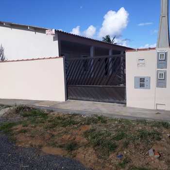 Casa em Pariquera-Açu, bairro Jardim São Carlos
