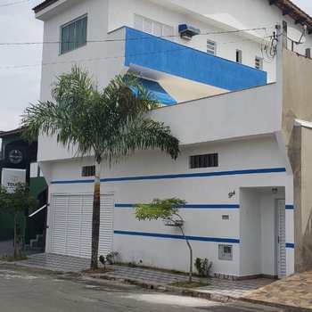 Casa em Pariquera-Açu, bairro Jardim Elvira Zanella II