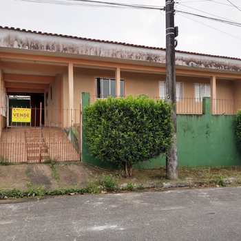 Casa em Jacupiranga, bairro Chacará das Rosas