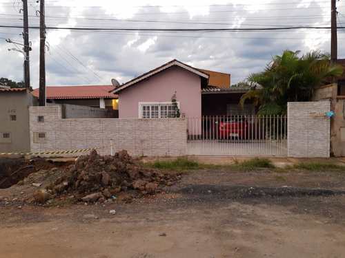 Casa, código 1145 em Pariquera-Açu, bairro Jardim das Acácias