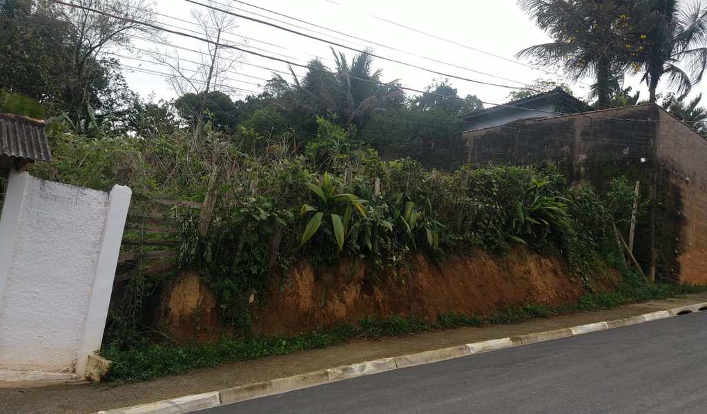 Terreno em Pariquera-Açu, bairro Vila São João