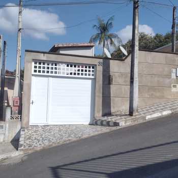 Casa em Pariquera-Açu, bairro Vila Débora