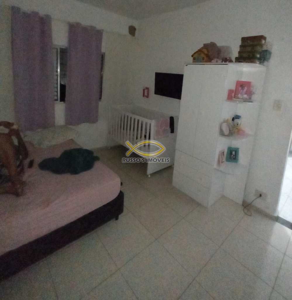 Casa em São Vicente, no bairro Jardim Independência