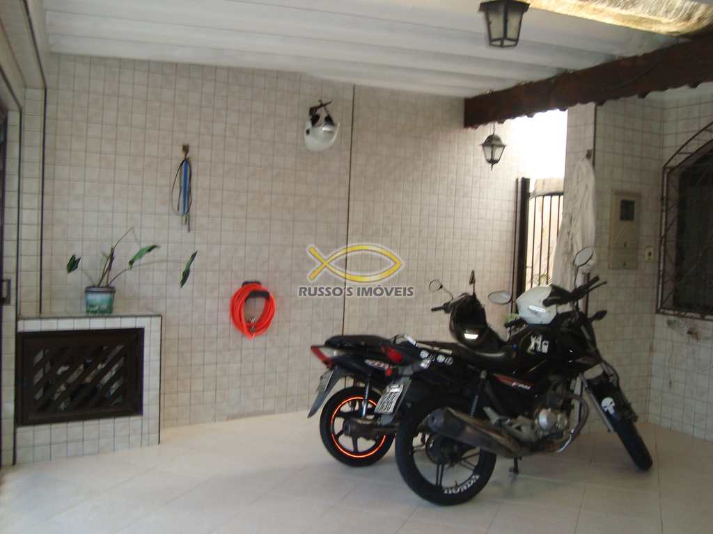 Casa em São Vicente, no bairro Jardim Independência