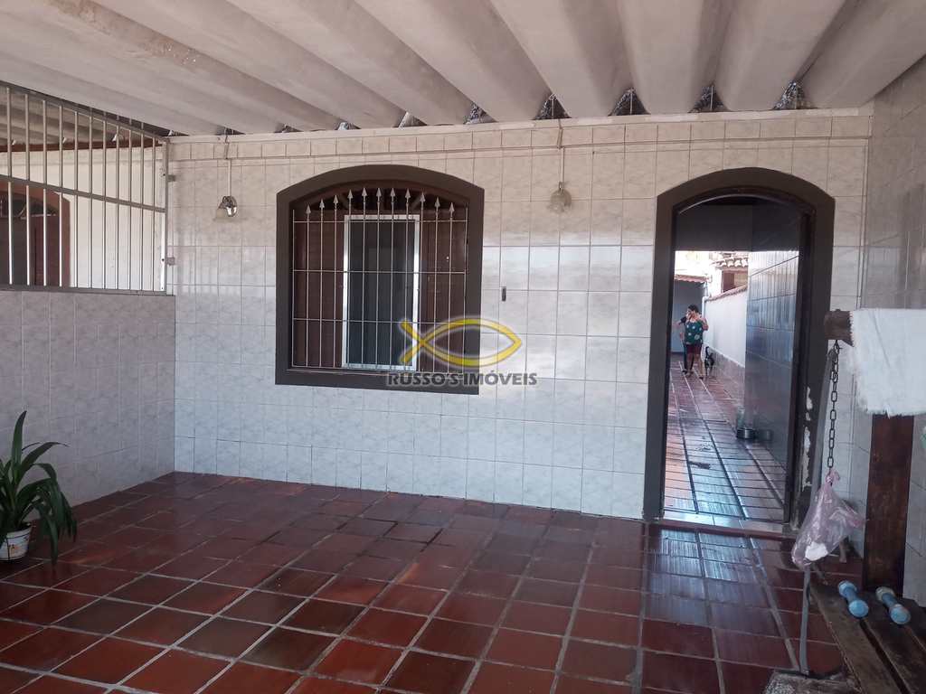 Casa em Praia Grande, no bairro Tupi
