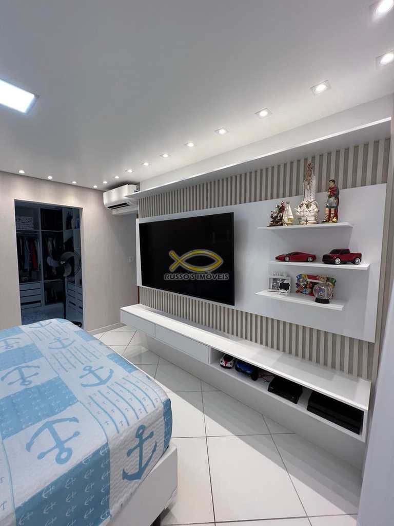 Apartamento em Praia Grande, no bairro Canto do Forte