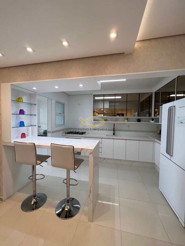 Apartamento em Praia Grande, no bairro Canto do Forte